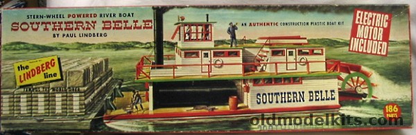 Lindberg 1/64 Stern Wheel Riverboat 'Southern Belle' Motorized, 715M-269 plastic model kit